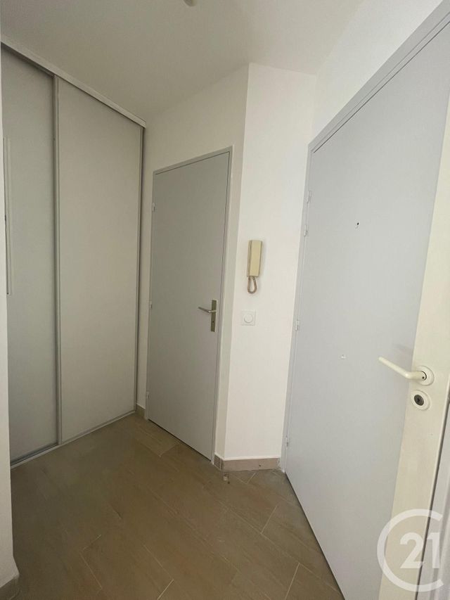 Appartement Studio à louer - 1 pièce - 20.26 m2 - CANNES - 06 - PROVENCE-ALPES-COTE-D-AZUR - Century 21 Immobilier Service