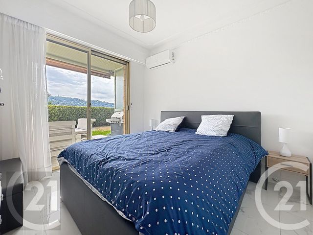 Appartement T2 à vendre - 2 pièces - 60.32 m2 - LE CANNET - 06 - PROVENCE-ALPES-COTE-D-AZUR - Century 21 Immobilier Service