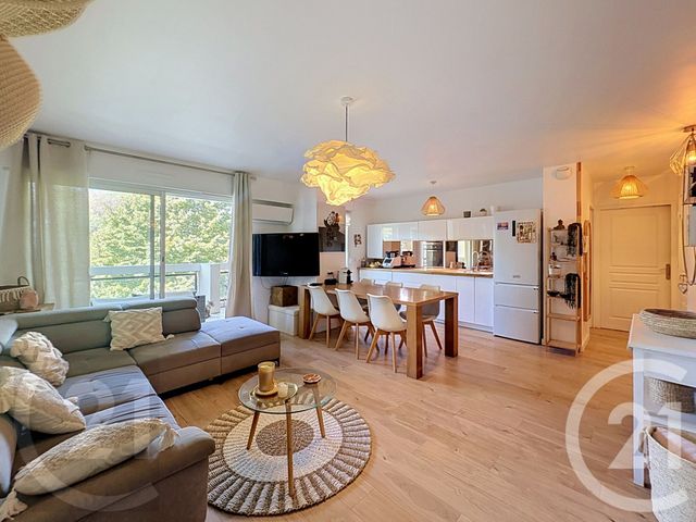Appartement T2 à vendre - 2 pièces - 49.0 m2 - CANNES - 06 - PROVENCE-ALPES-COTE-D-AZUR - Century 21 Immobilier Service