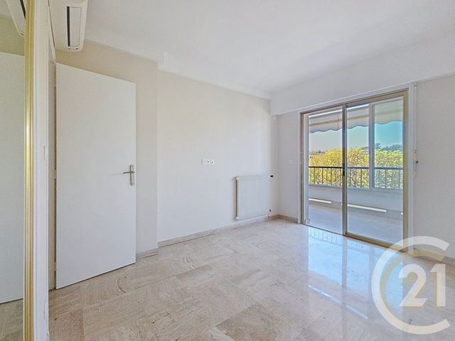 Appartement F2 à vendre - 2 pièces - 49.54 m2 - LE CANNET - 06 - PROVENCE-ALPES-COTE-D-AZUR - Century 21 Immobilier Service