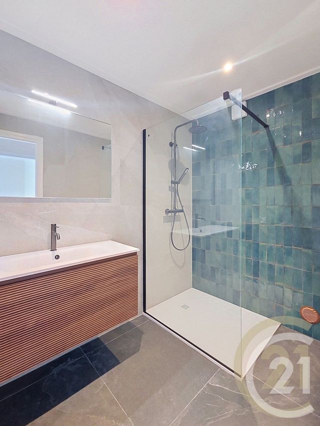 Appartement F2 à vendre - 2 pièces - 49.54 m2 - LE CANNET - 06 - PROVENCE-ALPES-COTE-D-AZUR - Century 21 Immobilier Service