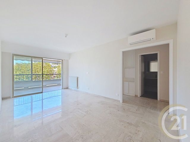 Appartement F2 à vendre - 2 pièces - 49.54 m2 - LE CANNET - 06 - PROVENCE-ALPES-COTE-D-AZUR - Century 21 Immobilier Service