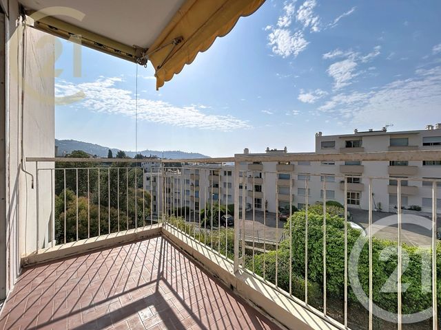 Appartement F2 à vendre - 2 pièces - 59.54 m2 - CANNES - 06 - PROVENCE-ALPES-COTE-D-AZUR - Century 21 Immobilier Service