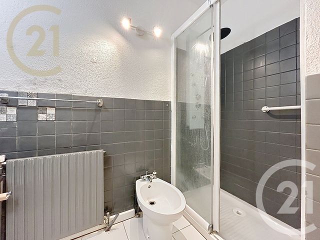 Appartement F2 à vendre - 2 pièces - 59.54 m2 - CANNES - 06 - PROVENCE-ALPES-COTE-D-AZUR - Century 21 Immobilier Service