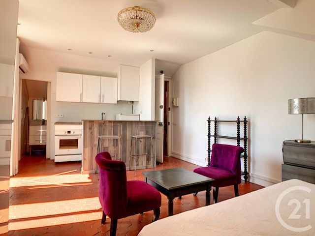 Appartement Studio à louer - 1 pièce - 22.99 m2 - CANNES LA BOCCA - 06 - PROVENCE-ALPES-COTE-D-AZUR - Century 21 Immobilier Service