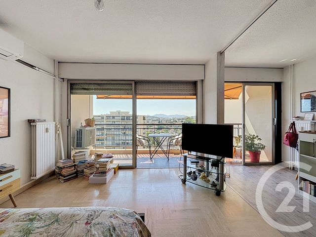 Appartement F1 à louer - 1 pièce - 36.69 m2 - LE CANNET - 06 - PROVENCE-ALPES-COTE-D-AZUR - Century 21 Immobilier Service