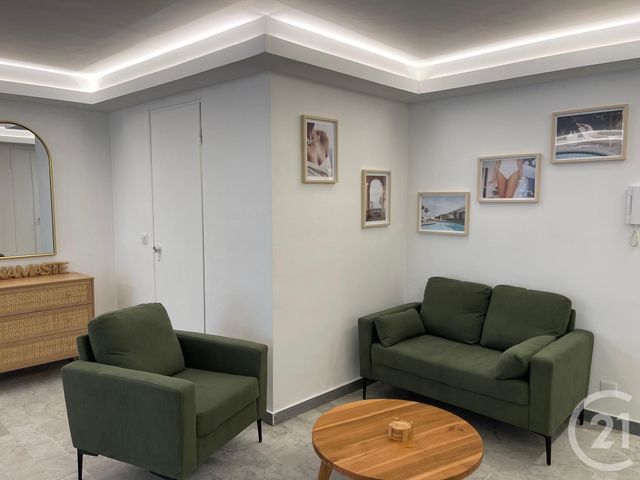 Appartement F1 à louer CANNES