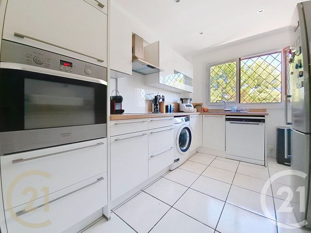 Appartement F4 à vendre - 4 pièces - 96.05 m2 - LE CANNET - 06 - PROVENCE-ALPES-COTE-D-AZUR - Century 21 Immobilier Service