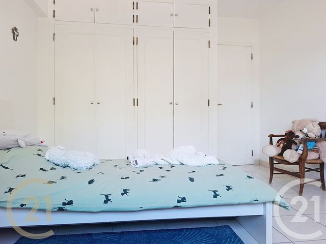 Appartement F4 à vendre - 4 pièces - 96.05 m2 - LE CANNET - 06 - PROVENCE-ALPES-COTE-D-AZUR - Century 21 Immobilier Service