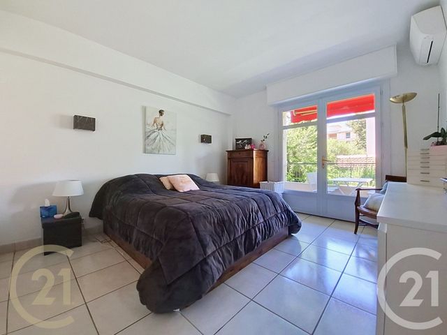 Appartement F4 à vendre - 4 pièces - 96.05 m2 - LE CANNET - 06 - PROVENCE-ALPES-COTE-D-AZUR - Century 21 Immobilier Service