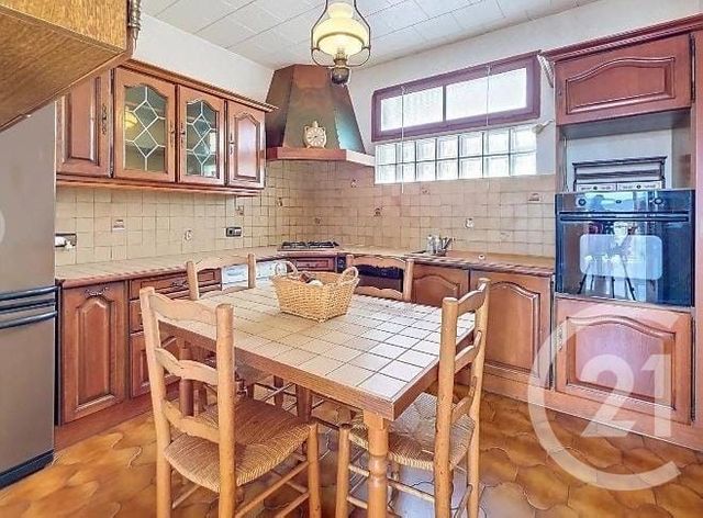 Appartement F5 à vendre - 5 pièces - 92.2 m2 - CANNES - 06 - PROVENCE-ALPES-COTE-D-AZUR - Century 21 Immobilier Service