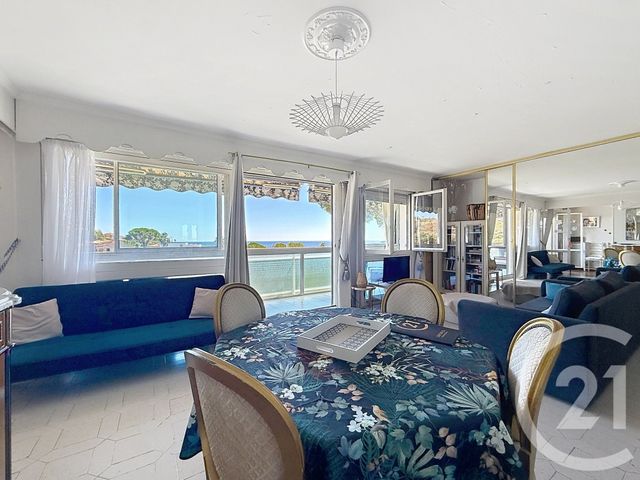 Appartement F2 à louer - 2 pièces - 67.3 m2 - LE CANNET - 06 - PROVENCE-ALPES-COTE-D-AZUR - Century 21 Immobilier Service