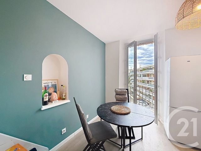 Appartement T2 à louer - 2 pièces - 46.04 m2 - CANNES - 06 - PROVENCE-ALPES-COTE-D-AZUR - Century 21 Immobilier Service
