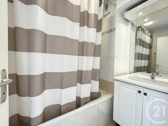 Appartement F2 à louer - 2 pièces - 46.73 m2 - CANNES - 06 - PROVENCE-ALPES-COTE-D-AZUR - Century 21 Immobilier Service