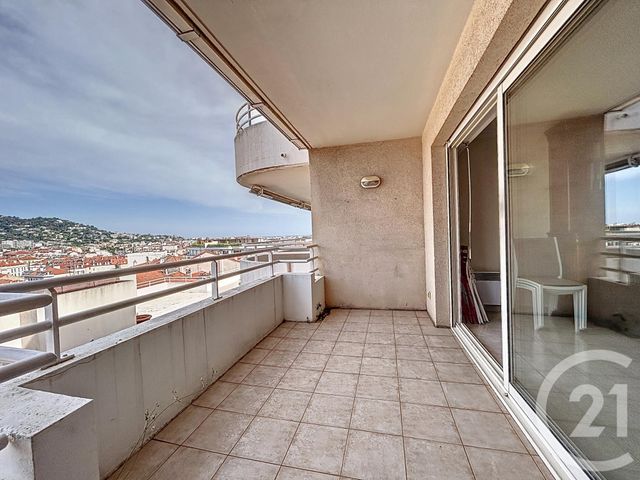 Appartement F2 à louer - 2 pièces - 46.73 m2 - CANNES - 06 - PROVENCE-ALPES-COTE-D-AZUR - Century 21 Immobilier Service