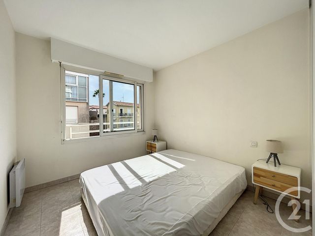 Appartement F2 à louer - 2 pièces - 46.73 m2 - CANNES - 06 - PROVENCE-ALPES-COTE-D-AZUR - Century 21 Immobilier Service