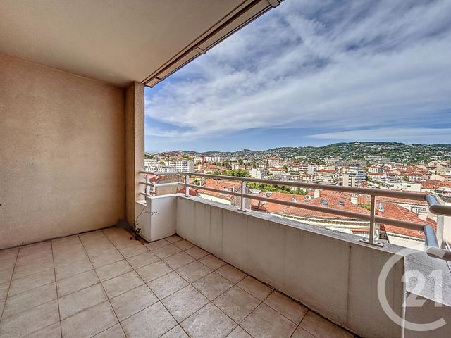 Appartement F2 à louer - 2 pièces - 46.73 m2 - CANNES - 06 - PROVENCE-ALPES-COTE-D-AZUR - Century 21 Immobilier Service