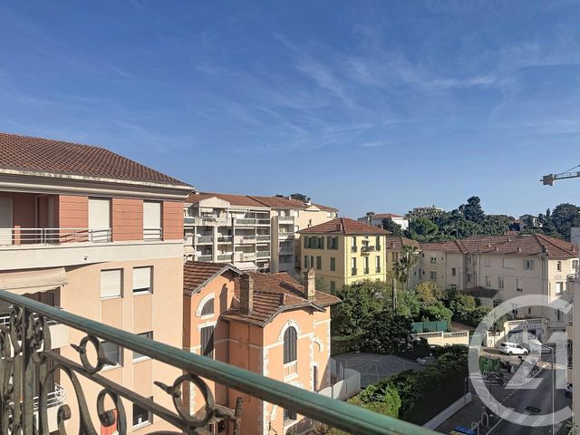 Appartement F3 à louer - 3 pièces - 72.68 m2 - CANNES - 06 - PROVENCE-ALPES-COTE-D-AZUR - Century 21 Immobilier Service