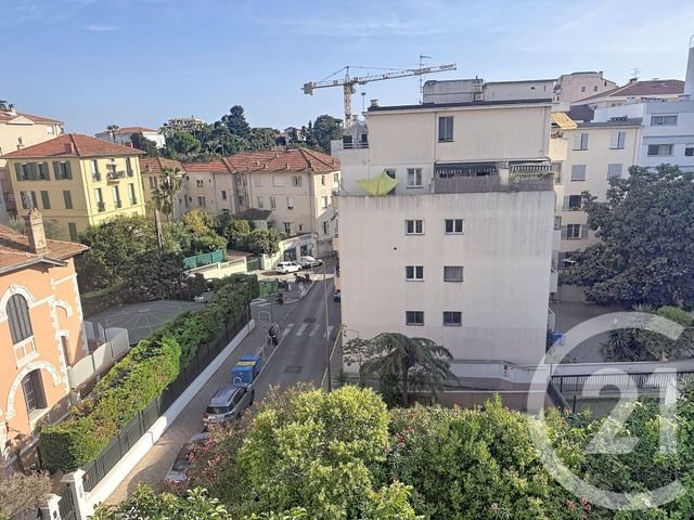 Appartement F3 à louer - 3 pièces - 72.68 m2 - CANNES - 06 - PROVENCE-ALPES-COTE-D-AZUR - Century 21 Immobilier Service