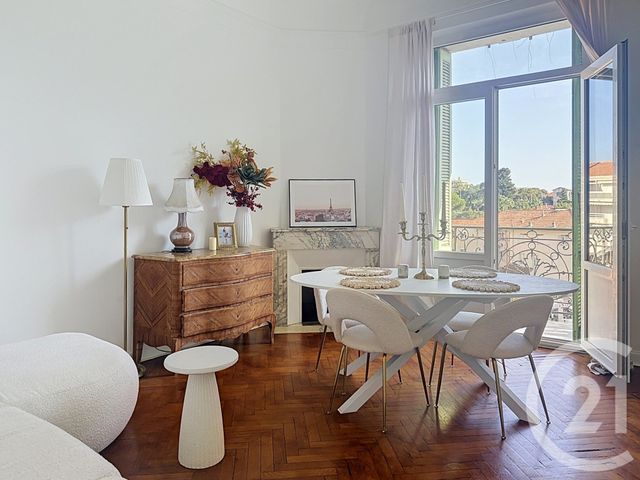 Appartement F3 à louer CANNES