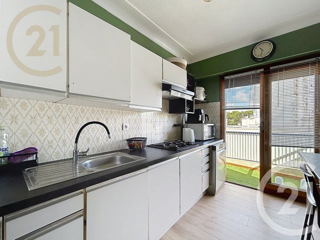 Appartement F4 à vendre - 4 pièces - 75.9 m2 - LE CANNET - 06 - PROVENCE-ALPES-COTE-D-AZUR - Century 21 Immobilier Service