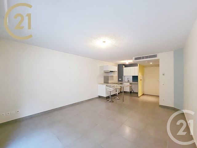 Appartement F2 à vendre - 2 pièces - 42.3 m2 - CANNES - 06 - PROVENCE-ALPES-COTE-D-AZUR - Century 21 Immobilier Service