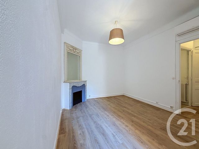 Appartement F1 à louer - 1 pièce - 34.88 m2 - CANNES - 06 - PROVENCE-ALPES-COTE-D-AZUR - Century 21 Immobilier Service