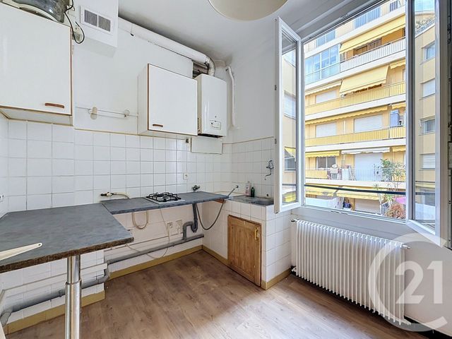 Appartement F1 à louer - 1 pièce - 34.88 m2 - CANNES - 06 - PROVENCE-ALPES-COTE-D-AZUR - Century 21 Immobilier Service