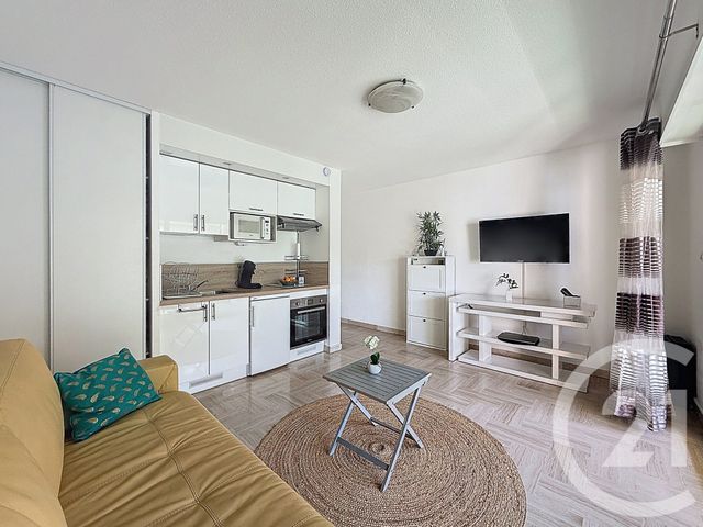 Appartement Studio à louer - 1 pièce - 23.0 m2 - CANNES - 06 - PROVENCE-ALPES-COTE-D-AZUR - Century 21 Immobilier Service
