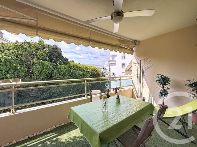 Appartement Studio à louer - 1 pièce - 23.0 m2 - CANNES - 06 - PROVENCE-ALPES-COTE-D-AZUR - Century 21 Immobilier Service