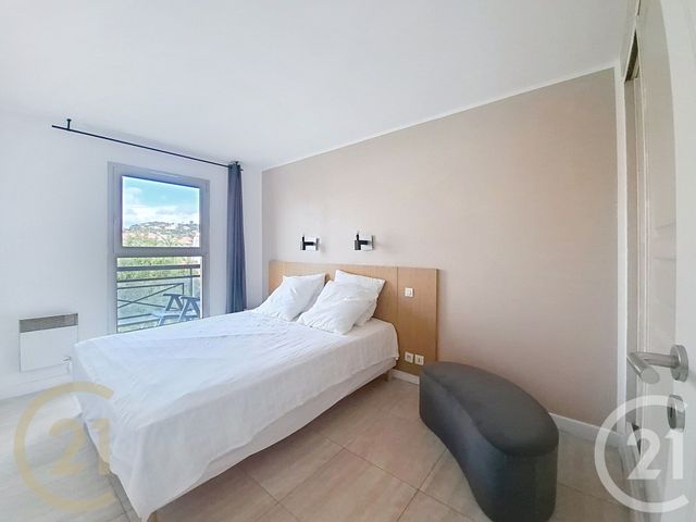 Appartement F2 à vendre - 2 pièces - 28.68 m2 - CANNES LA BOCCA - 06 - PROVENCE-ALPES-COTE-D-AZUR - Century 21 Immobilier Service