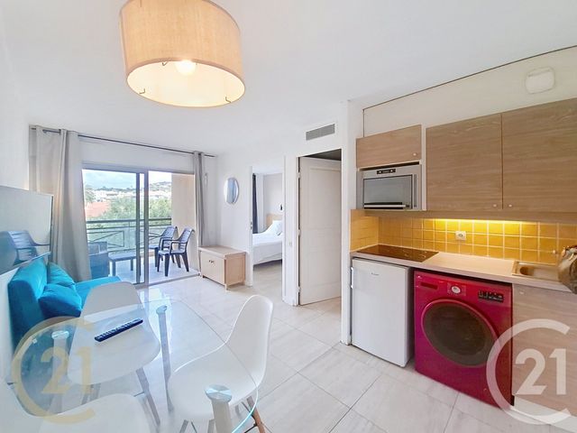 Appartement F2 à vendre - 2 pièces - 28.68 m2 - CANNES LA BOCCA - 06 - PROVENCE-ALPES-COTE-D-AZUR - Century 21 Immobilier Service