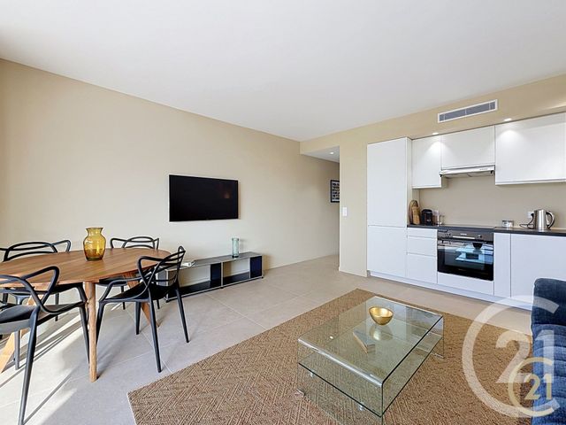 Appartement T2 à louer - 2 pièces - 43.0 m2 - CANNES - 06 - PROVENCE-ALPES-COTE-D-AZUR - Century 21 Immobilier Service