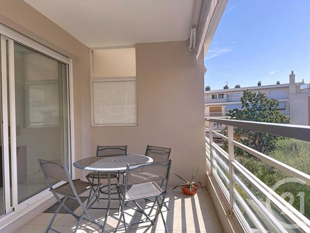 Appartement F2 à louer - 2 pièces - 38.44 m2 - CANNES - 06 - PROVENCE-ALPES-COTE-D-AZUR - Century 21 Immobilier Service