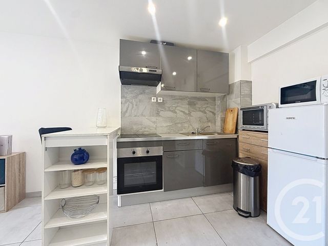 Appartement F2 à louer - 2 pièces - 35.0 m2 - CANNES - 06 - PROVENCE-ALPES-COTE-D-AZUR - Century 21 Immobilier Service