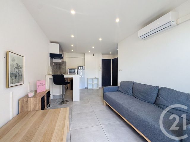 Appartement F2 à louer CANNES